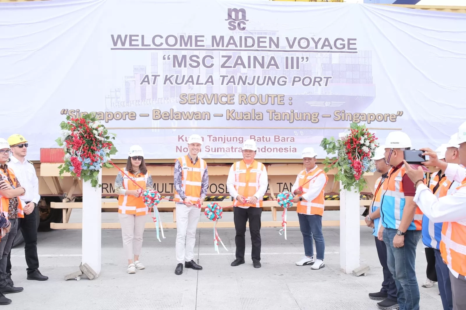 PT PMT Ciptakan Pencapaian Baru, Layani Kegiatan Pengapalan Petikemas Internasional Perdana MSC Group dari Kuala Tanjung ke Singapura