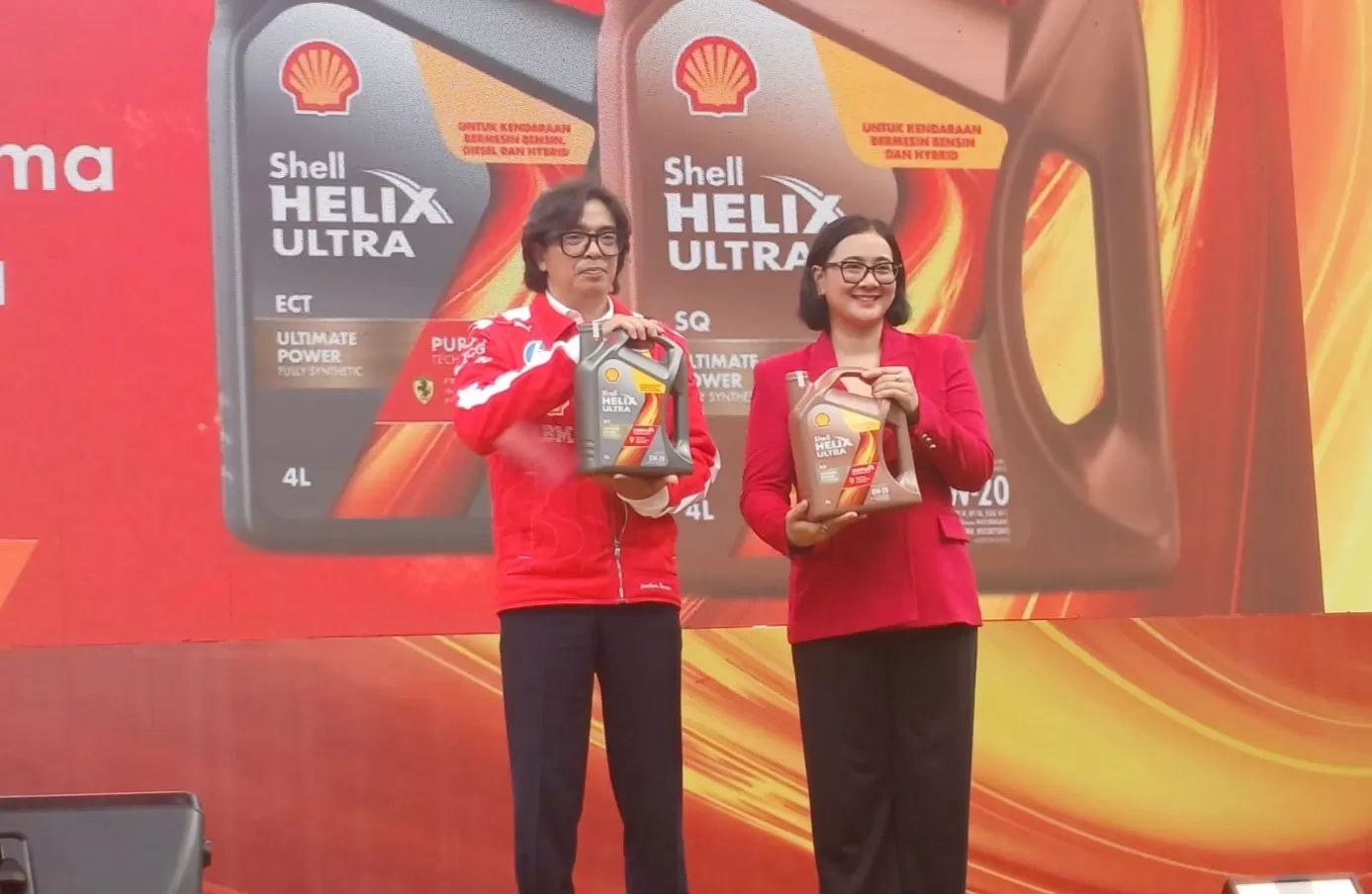 Shell Kenalkan Dua Varian Pelumas Baru dengan Kekentalan Lebih Rendah untuk Mobil Bensin dan Hybrid