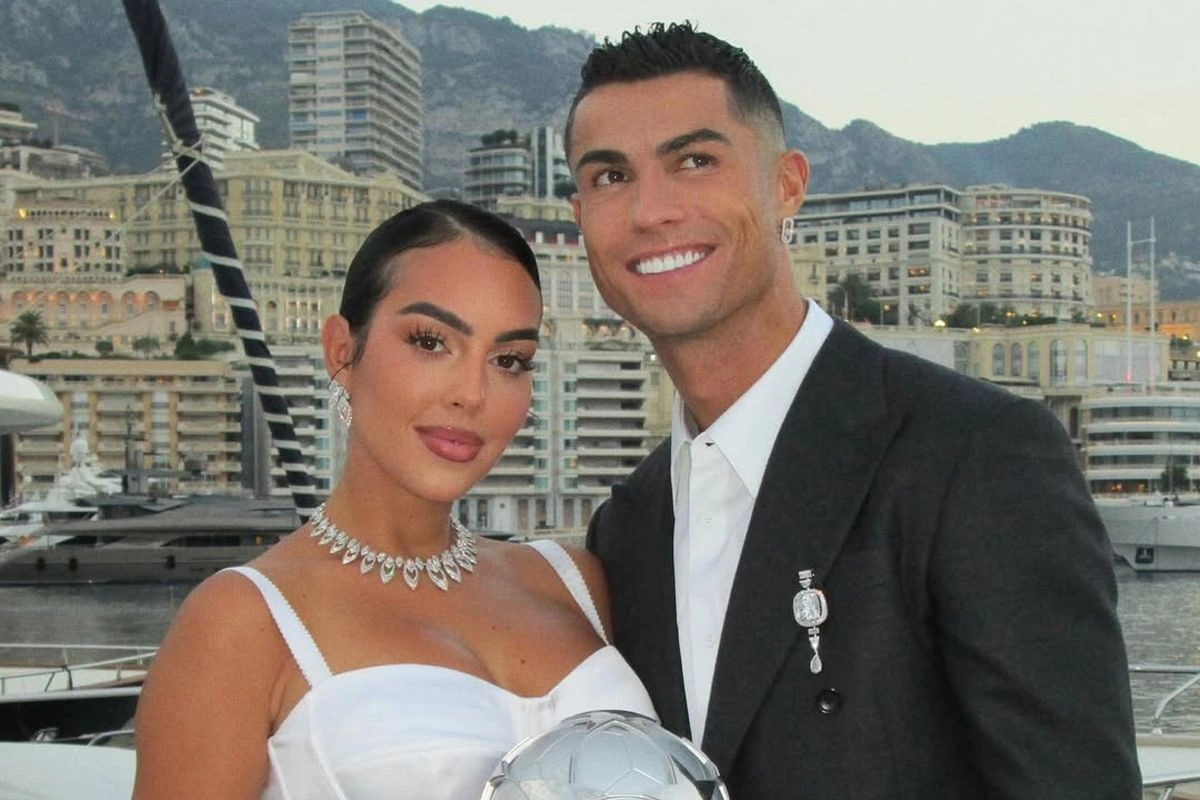 Cristiano Ronaldo Ungkap Cara Ia Melamar Georgina Rodríguez, Begini Kisahnya