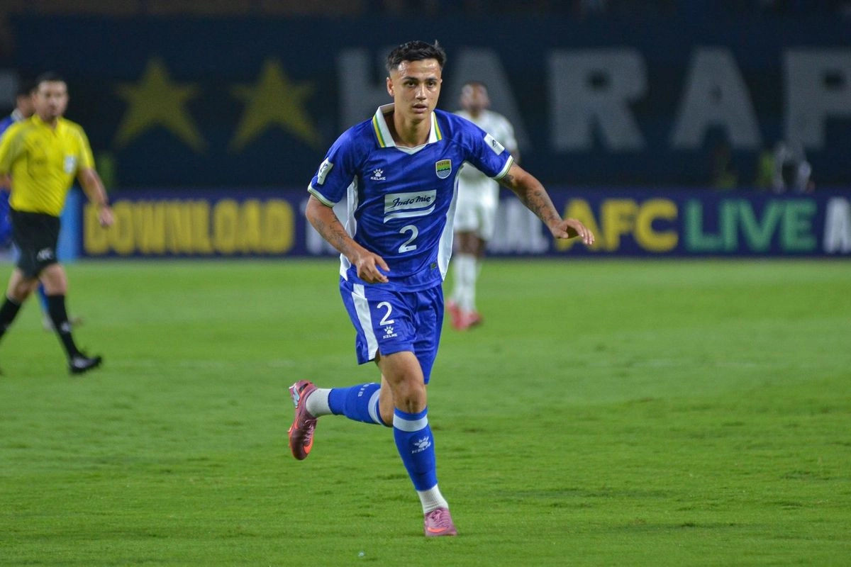 Momen Hangat Bintang Persib Eliano Reijnders Kembali ke PEC Zwolle