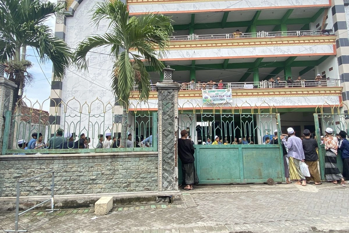 Kemenko PM Minta Percepat Renovasi dan Rekonstruksi Bangunan Ponpes Al Khoziny