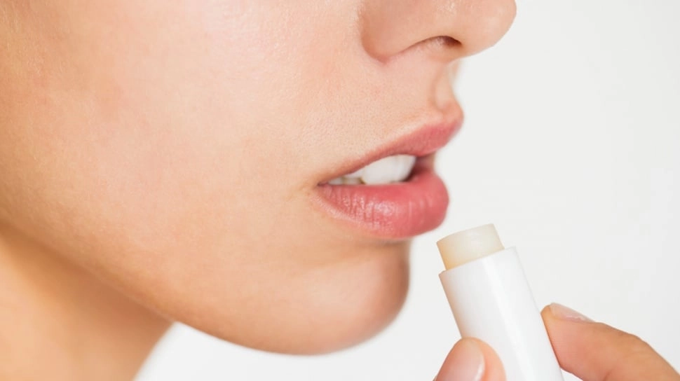 4 Lip Balm Viva Cosmetics untuk Merawat Bibir Kering dan Pecah-Pecah