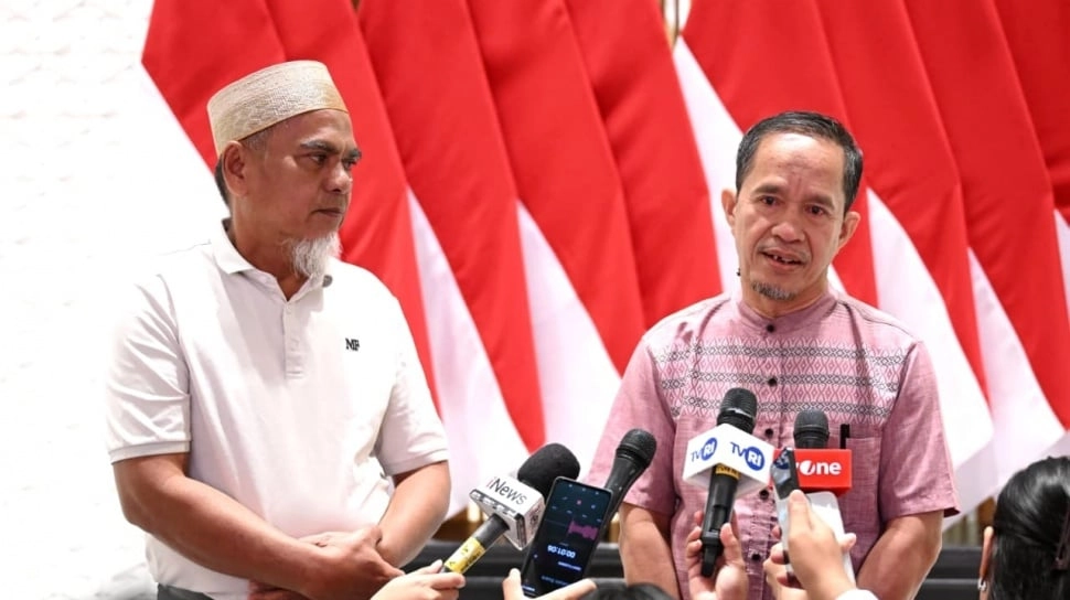 DPR Apresiasi Rehabilitasi Guru Luwu Utara, Minta Pemerintah Ganti Biaya Hukum