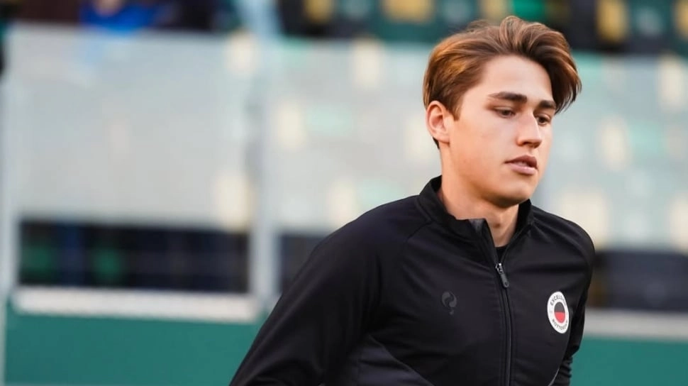 Sayap VV Katwijk, Valentijn Zandbergen: Darah Indonesia Mengalir, Saya Keturunan Ambon