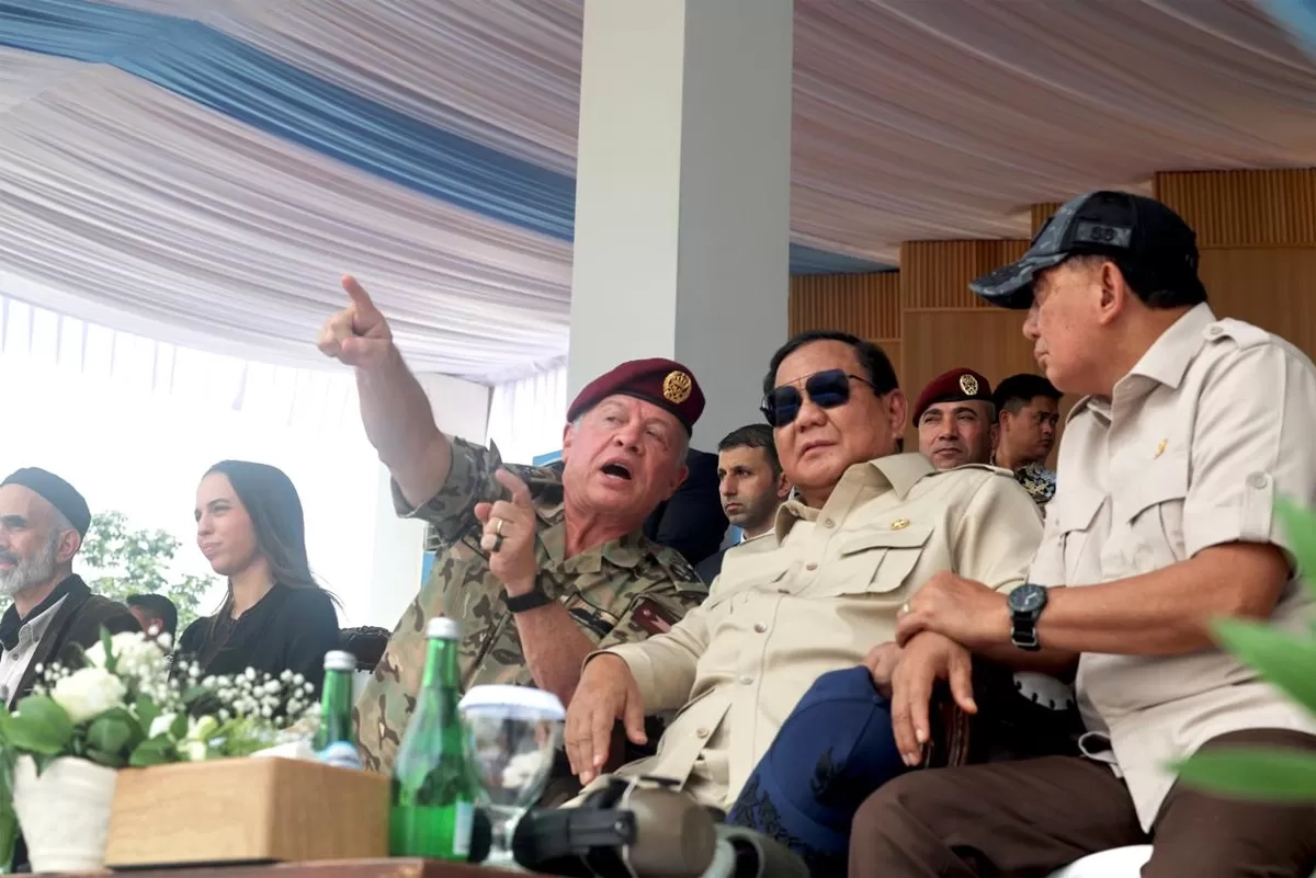 Momen Seru Prabowo dan Raja Abdullah II Nonton Demontrasi Drone dari TNI & AB Yordania