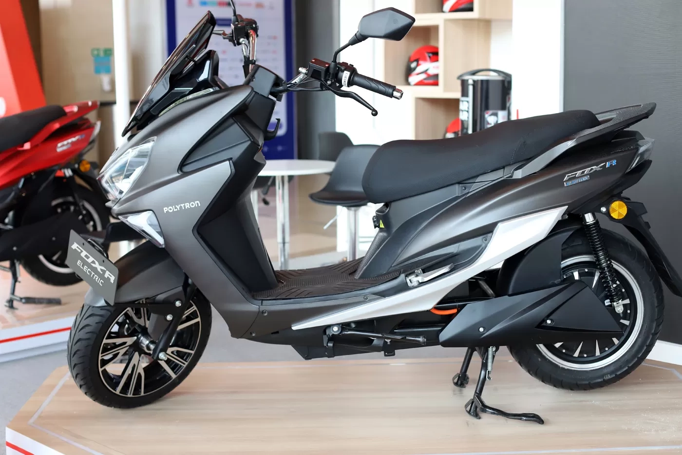 Susul Kesuksesan FOX-R, Polytron akan Luncurkan Motor Listrik Baru