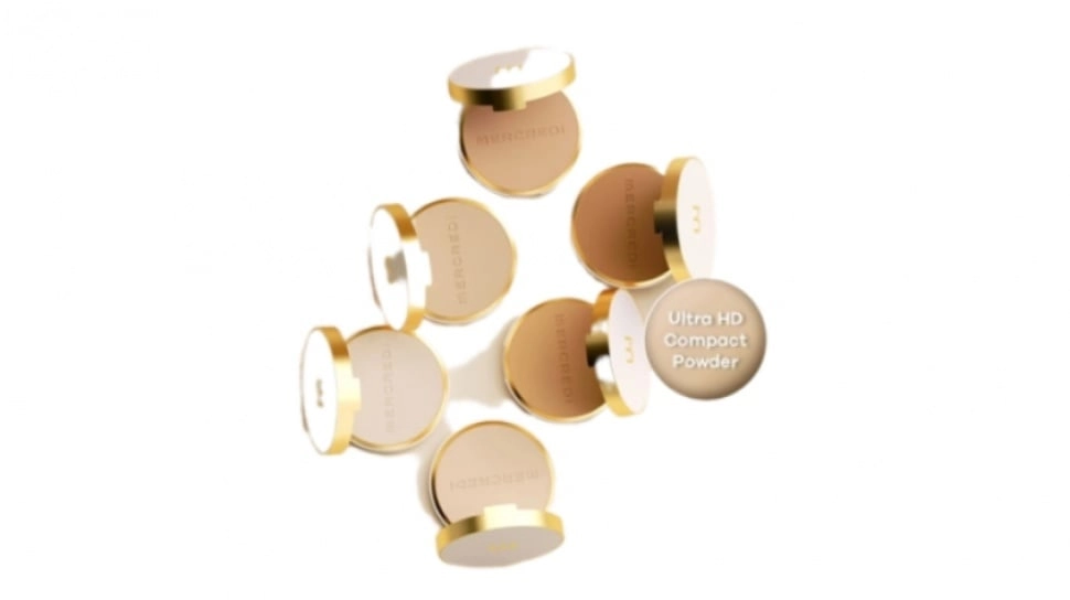 7 Bedak Padat yang Awet untuk Kondangan, Berkeringat Tetap Flawless