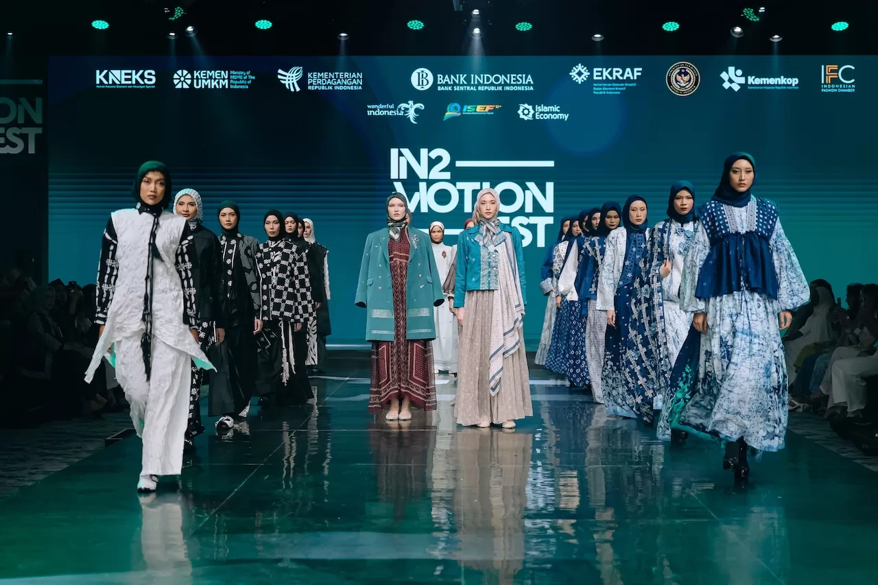 Modest Fashion Indonesia Bertengger di Ajang Fashion Show Dunia, Bagaimana Efeknya?