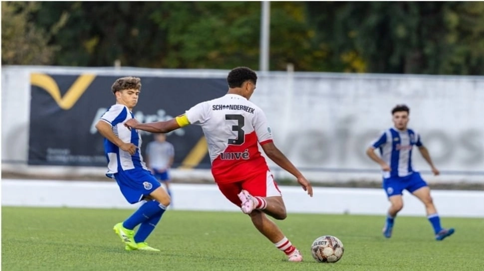 James de Vos Wonderkid FC Utrecht, Pemain Keturunan Semarang Paket Komplet