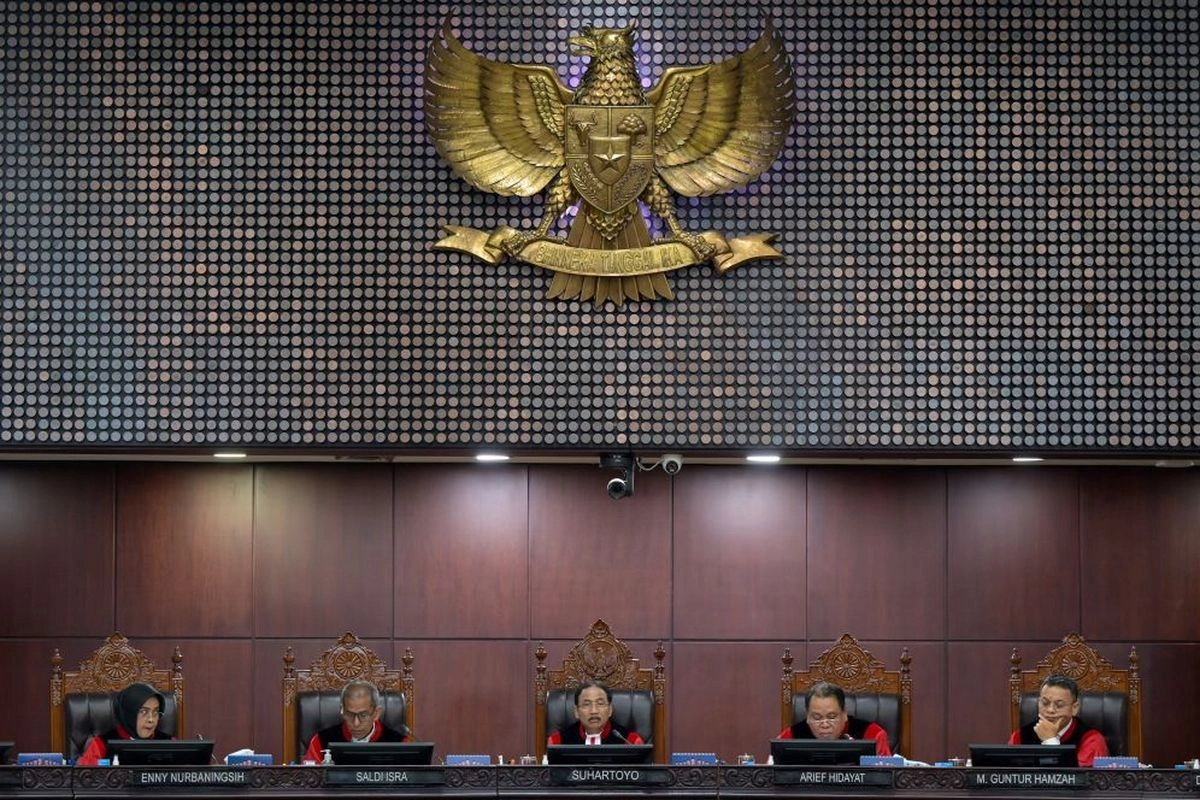 Ketika Palu MK Tak Kuasa Melawan Pedang Eksekutif dan Legislatif