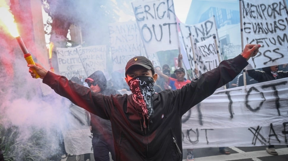 Diminta Ultras Garuda Mundur, Erick Thohir Bicara Amanah dan Kekurangan