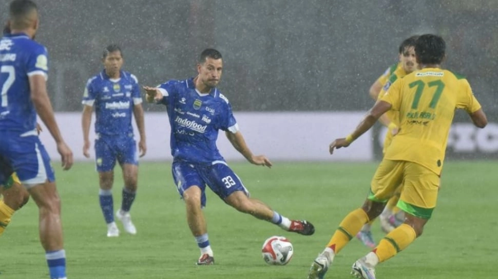 Thom Haye Bongkar Sisi Lain Bojan Hodak di Balik Layar Persib Bandung