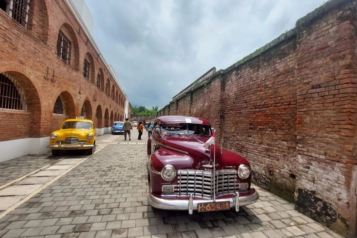 Wisata Benteng Fort Willem 1 Ambarawa, Ada Mobil Eks Presiden Soekarno?