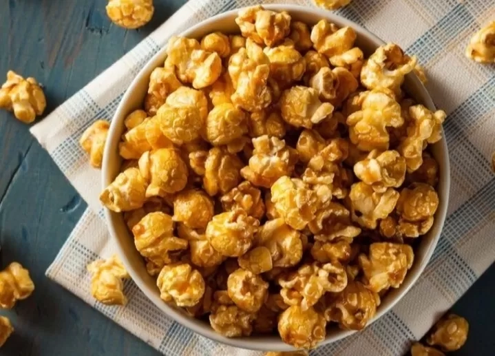 7 Manfaat Popcorn: Camilan Murah Meriah Ini Ternyata Baik untuk Jantung, Otak, hingga Pencernaan!