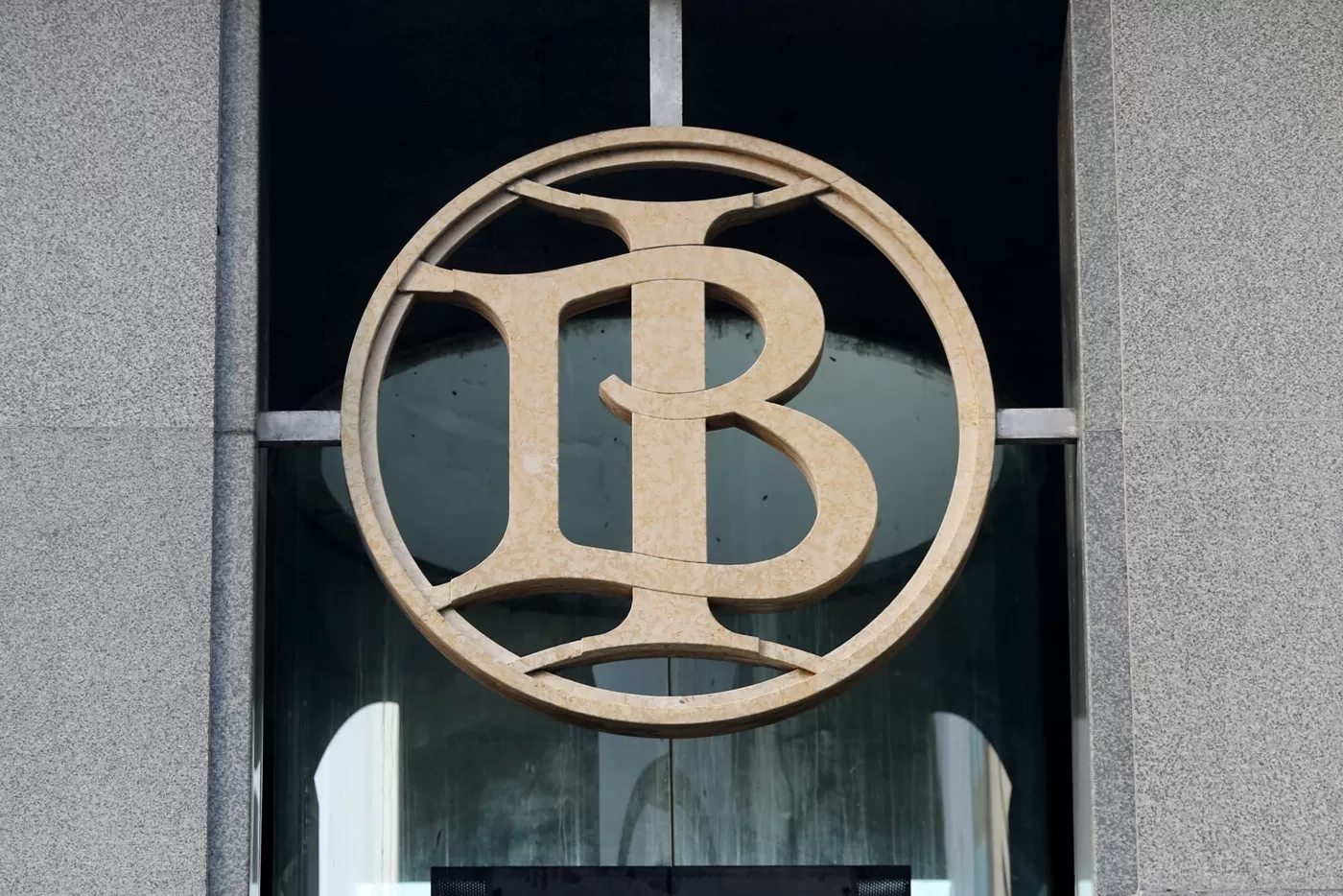 BI Tahan Suku Bunga 4,75 Persen di November 2025, Fokus Stabilkan Rupiah dan Tarik Investasi Asing