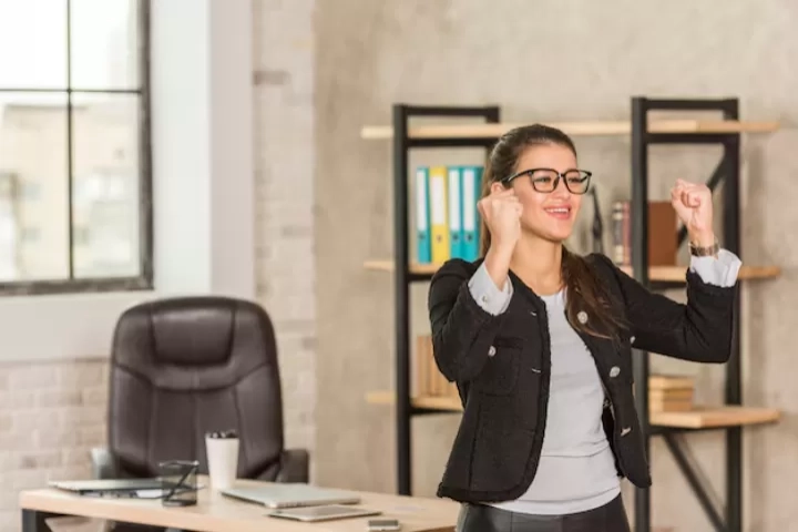 Jika Anda Menyembunyikan Emosi Saat Tumbuh Dewasa, Anda Mungkin Memiliki 9 Sifat Ini Sekarang Menurut Psikologi