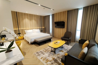 Hotel Modern Minimalis Baru Buka di Sunter, Bisa Request Kebutuhan Menginap