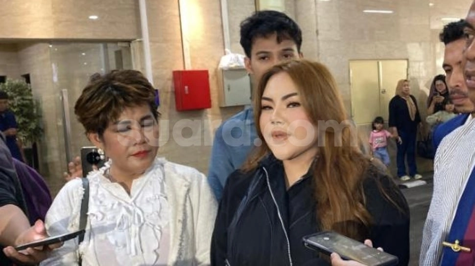 Kasus Pencemaran Nama Baik, Berkas Perkara Selebgram Lisa Mariana Dilimpahkan ke Jaksa