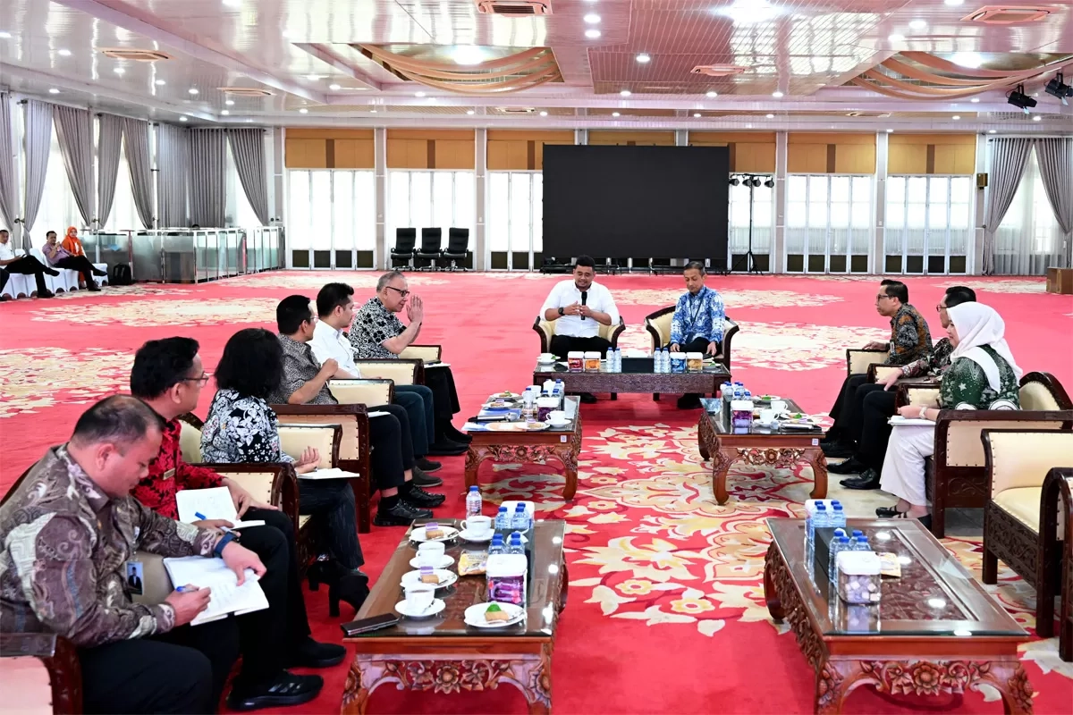 Cegah Judol, Gubernur Bobby Nasution Minta OJK Latih ASN Terjun ke Pasar Modal