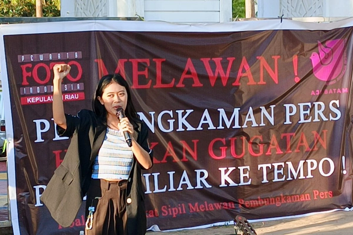 Mendiagnosis Keheningan Pers: Sebuah Autopsi Psikologis