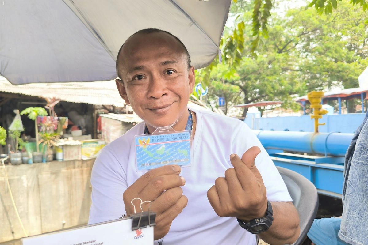 Tukang Servis KTP Kilat di Tangerang: 30 Menit Tanpa Birokrasi Rumit