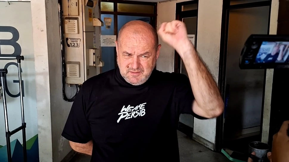 Timnas Indonesia: U-17 Dilatih Timur Kapadze, Nova Arianto Tukangi U-20, Bojan Hodak Pegang Senior?