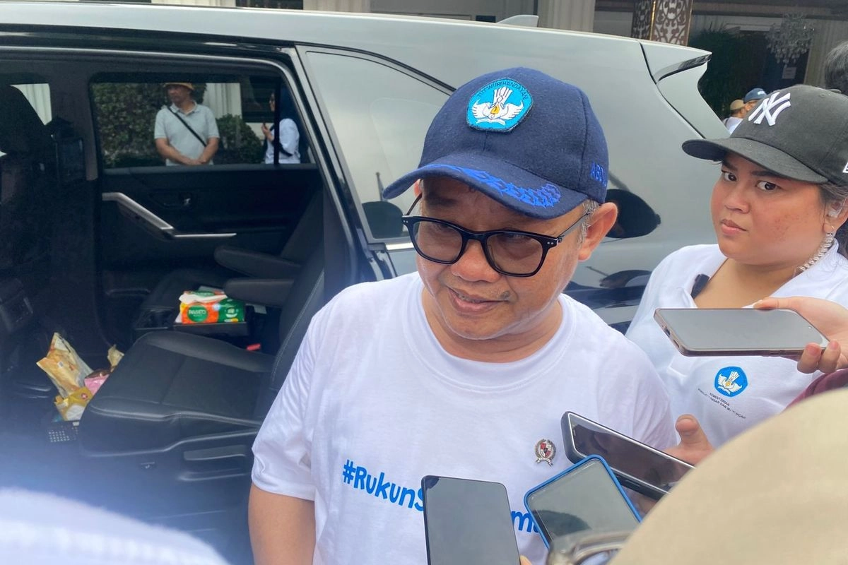 Jalan Sehat dengan Pelajar, Mendikdasmen: Usaha Bentuk Karakter Bangsa