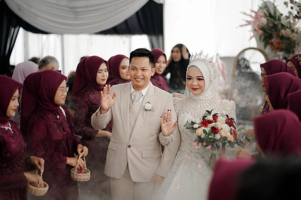 Perjalanan Cinta Hesti dan Erdin, Berawal Karena Bersebelahan di Kereta