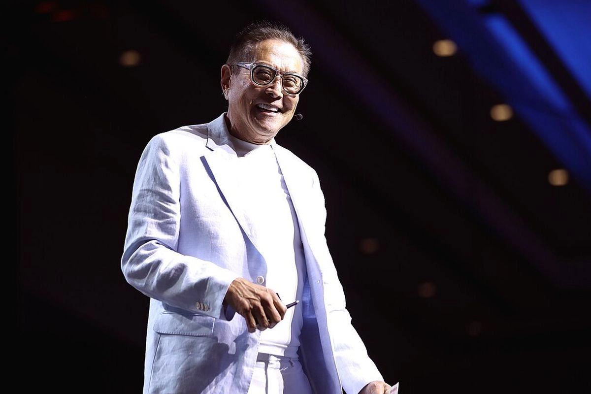 Robert Kiyosaki Jual Bitcoin Senilai Rp 37,5 Miliar, Apa Alasannya?