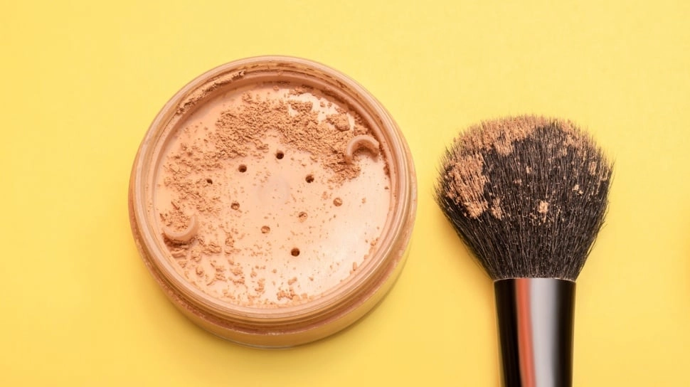 10 Bedak Tabur Lokal untuk Aktivitas Mahasiswa Sehari-hari