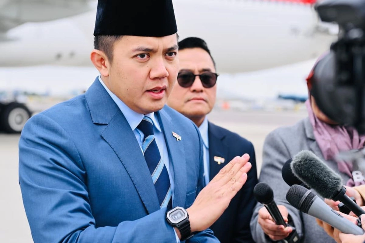 Hari Guru Nasional, Seskab Teddy: Pemerintah Berupaya Tingkatkan Kesejahteraan Guru