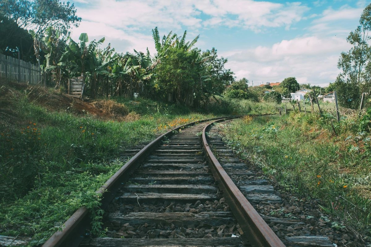 Jalur Kereta Api Rangkasbitung-Labuan Diaktifkan Kembali Tahun 2029
