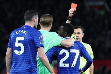 Ruben Amorim Bela Pemain Everton usai Dikartu Merah Wasit