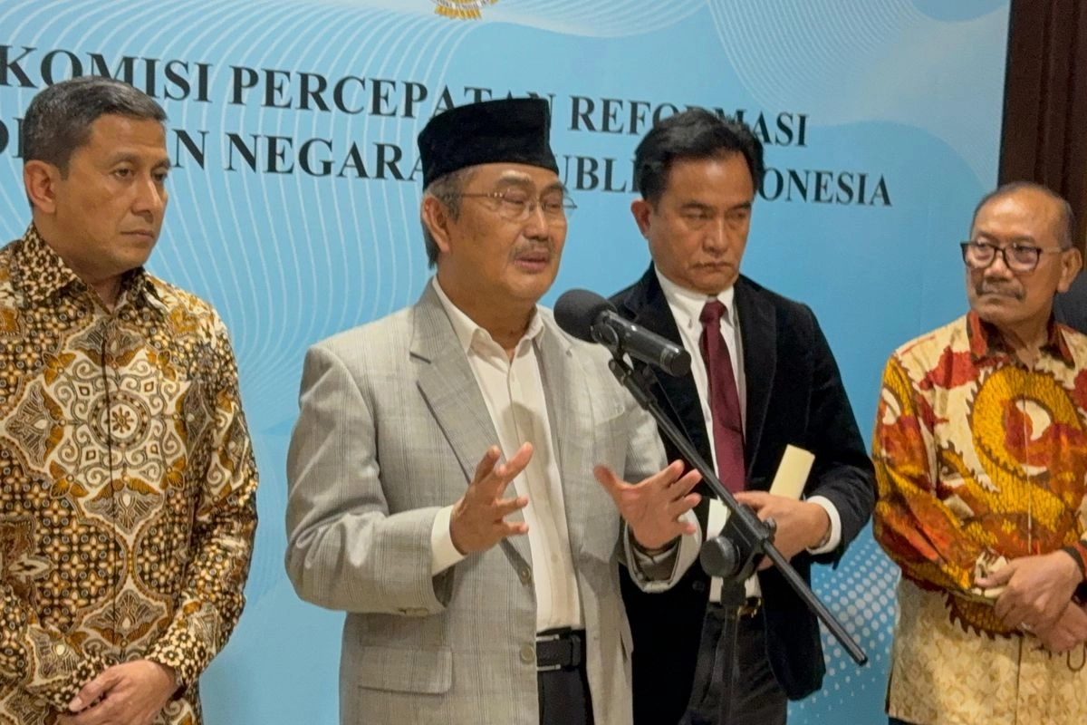 Warga Lebih Suka Lapor Damkar, Jimly: ''Positive Thinking'', Polisi Mau Perbaiki Diri