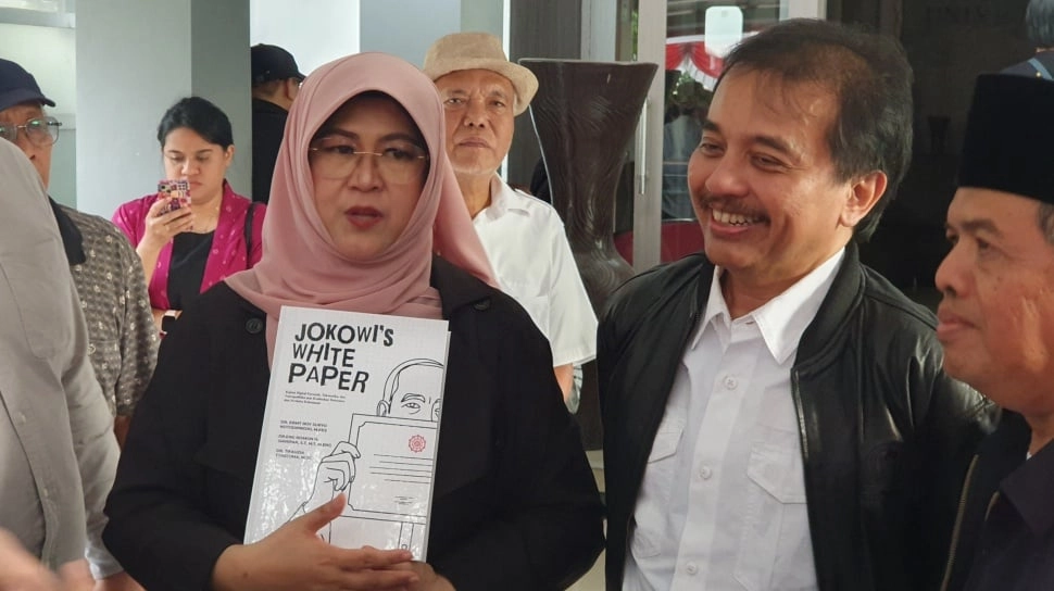 Bukan Dipecat, Dokter Tifa Bongkar Pengacaranya Mundur, Kini Jadi Garda Depan Roy Suryo