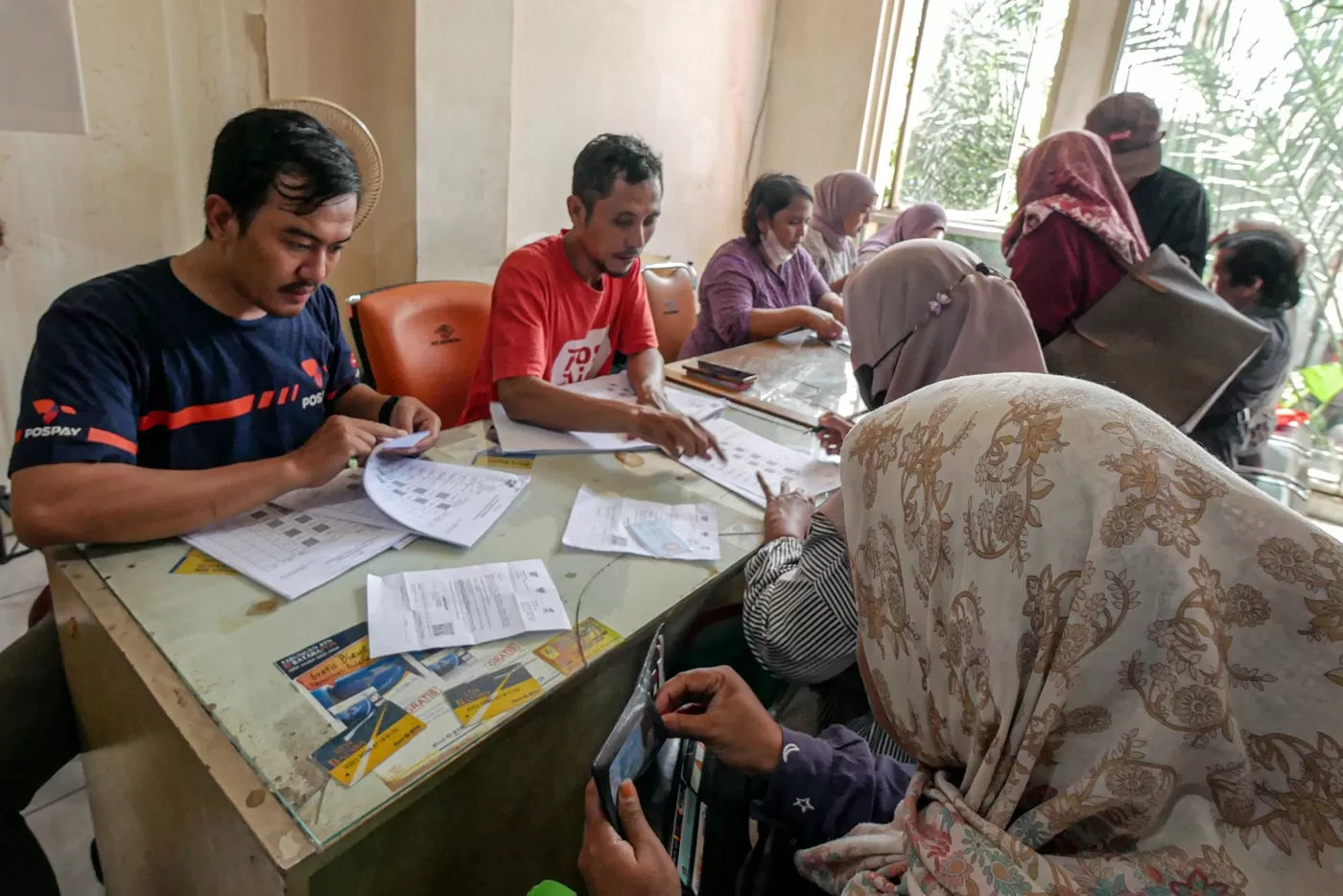 BLT Kesra Rp900 Ribu dan Bonus Beras 20 Kg Cair! Cek Kriteria Penerima Bansos Tambahan Nonreguler Ini