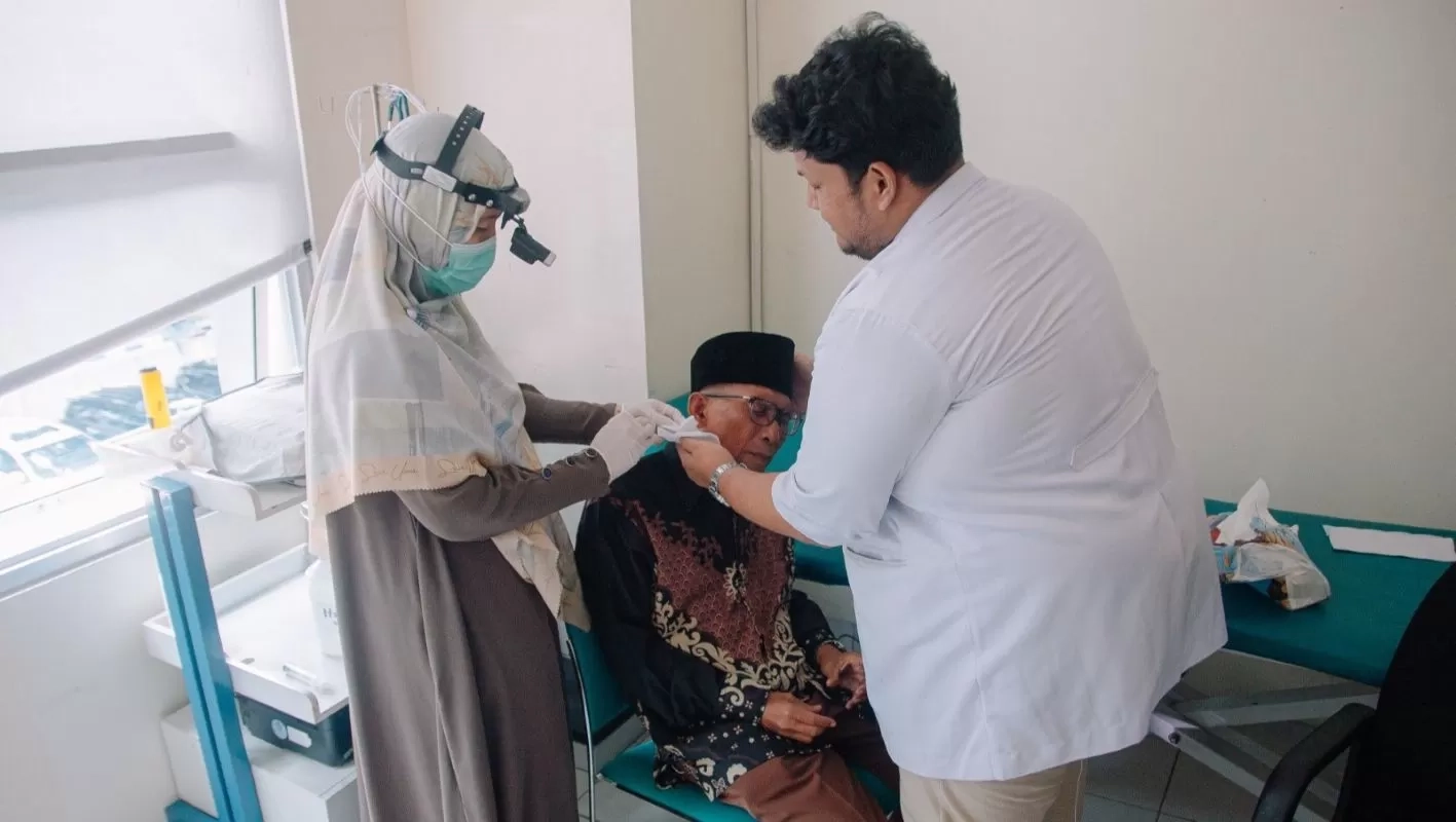 Kasus Gangguan Pendengaran Lansia Meningkat, 250 Warga Pekanbaru Dapat Alat Bantu Dengar