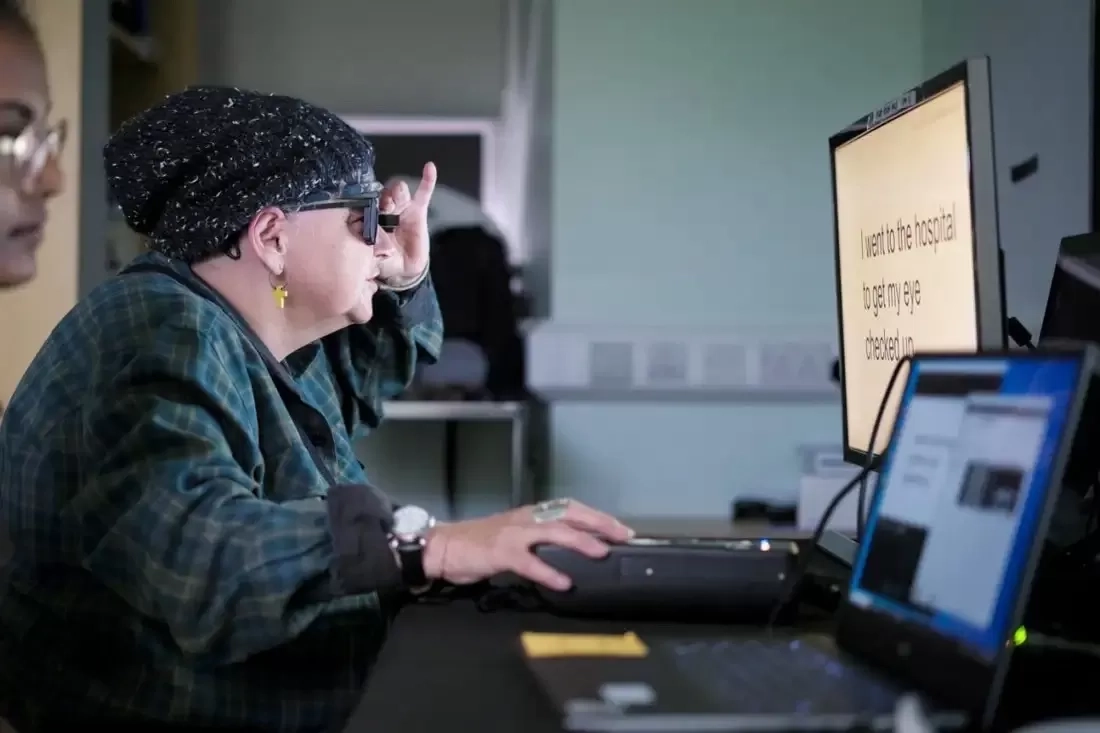 Terobosan Implan Mata dan Kacamata High-Tech Dorong Lompatan Global Pemulihan Penglihatan Lansia