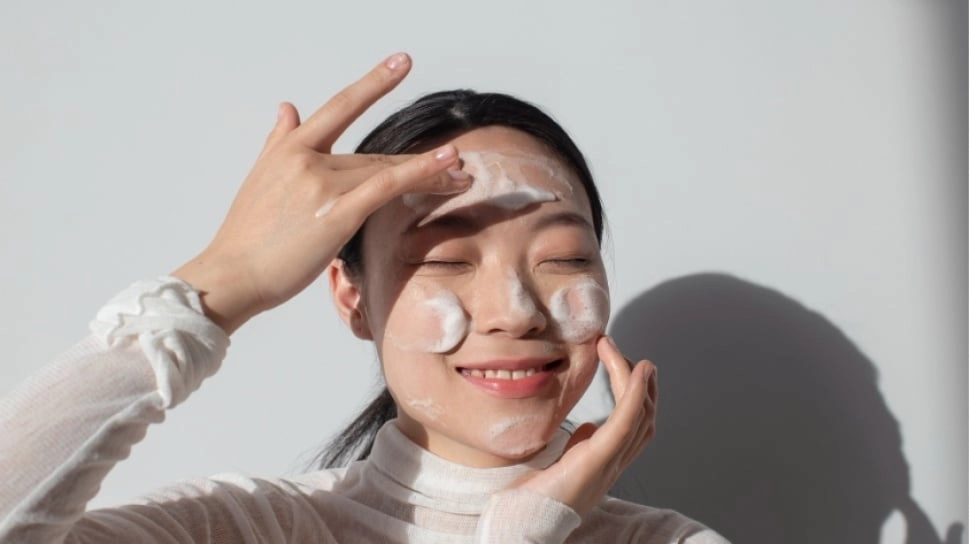 5 Sunscreen Korea Terbaik untuk Usia 40 Tahun ke Atas yang Bisa Dicoba