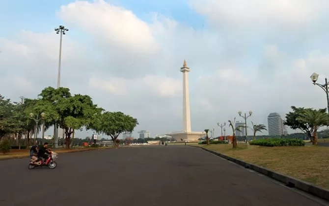 Cuma Jalan Kaki! 9 Rekomendasi Wisata Dekat Stasiun Gambir, Cocok Buat Liburan Singkat di Jakarta