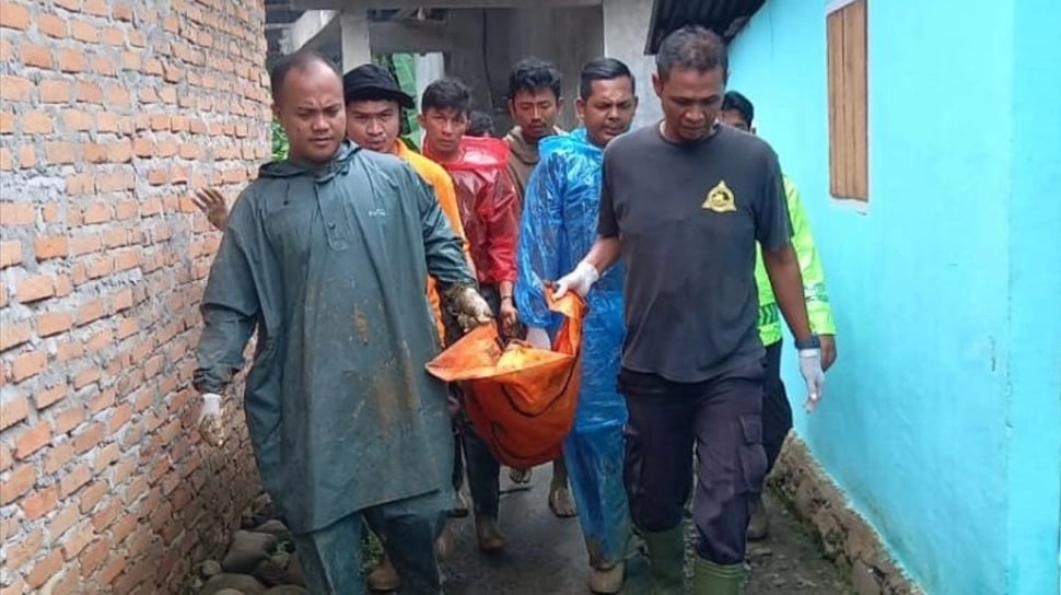 Update Terbaru Banjir Bandang dan Longsor Agam: 86 Orang Meninggal, 88 Orang Hilang, 2.500 Mengungsi