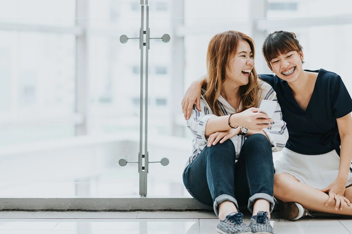 6 Tanda Punya Kakak atau Adik yang Toksik, Menurut Terapis