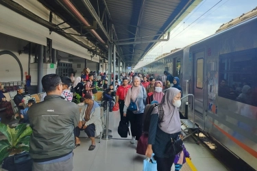 Cara Dapat Diskon 30 Persen Tiket Kereta Libur Natal Tahun Baru 2025-2026