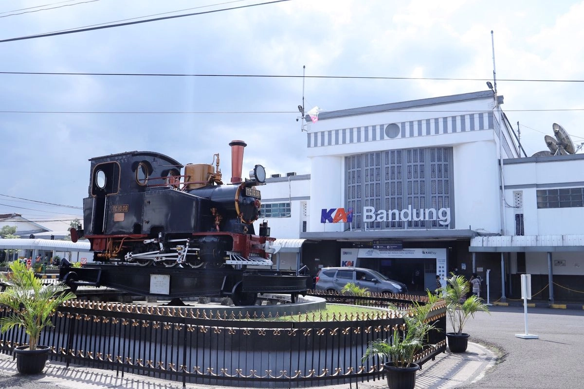 Kereta Kilat Pajajaran, Gambir–Bandung Cuma 1,5 Jam