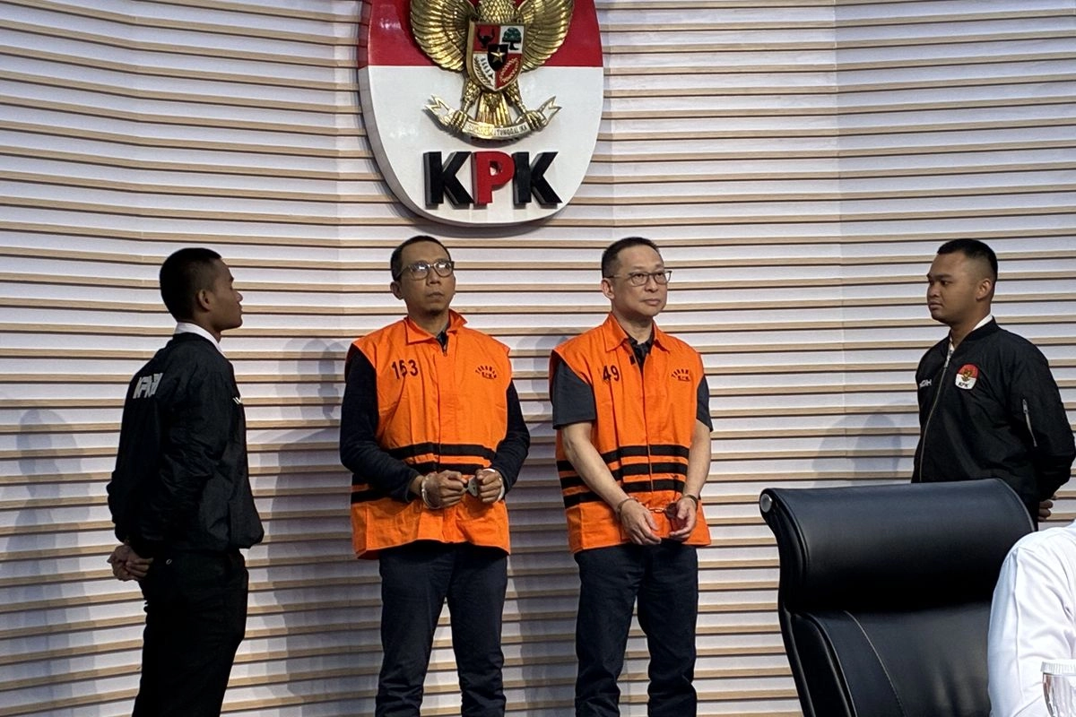 KPK Tahan 2 Tersangka Kasus Korupsi Proyek Kereta Api DJKA di Medan
