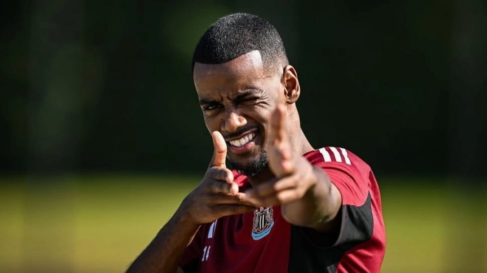 Alexander Isak Minta Liverpool Jaga Kerendahan Hati Usai Hentikan Tren Negatif