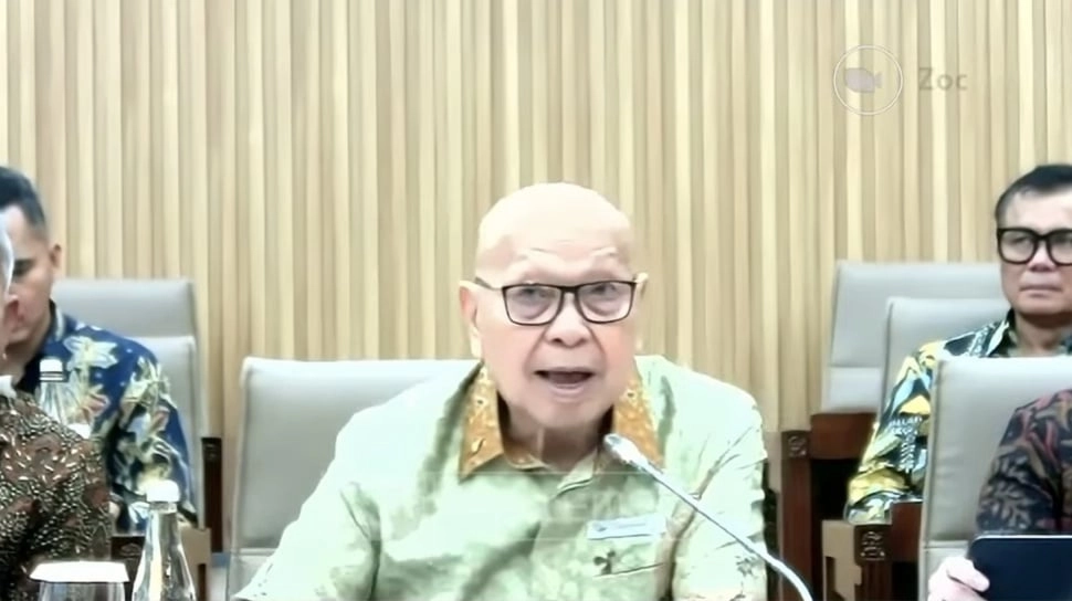 Bos Garuda Sebut Semua Gaji Direksi Sepakat Dipotong 10 Persen