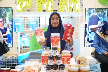 Ibu Imroatus, Bukti Dampak Sosial Pemberdayaan PNM Mekaar