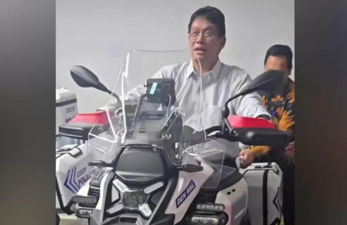 Menteri Keuangan Purbaya Coba Moge BMW R 1300 GS: Gak Gampang Pakainya, Perlu Keahlian Khusus