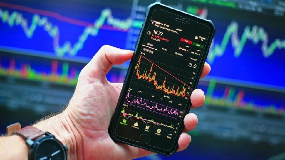 BEI Suspensi Perdagangan Saham 5 Emiten Usai Lonjakan Harga yang Signifikan